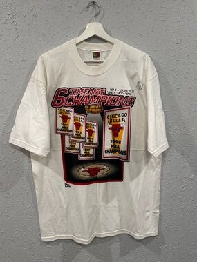 Vintage Chicago Bulls T-Shirt 6 Time NBA Champions 1998 Pro Player L Tee NWT